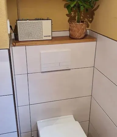 Gemuetliches Haus Im Alten Ortskern 아파트 *